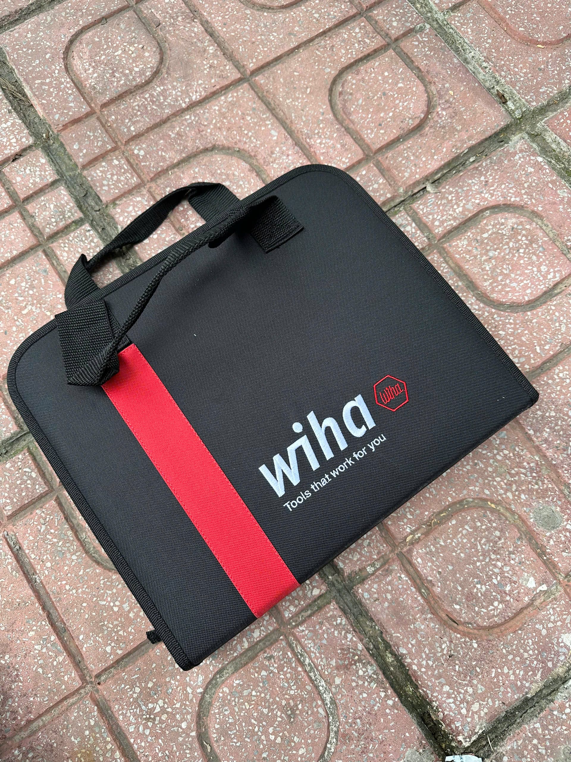 Bộ dụng cụ cách điện Wiha HC42WA – 42 chi tiết